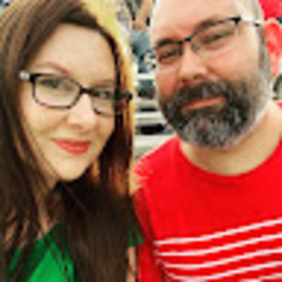 Meet your Posher, Miranda - Picture 1 of 1